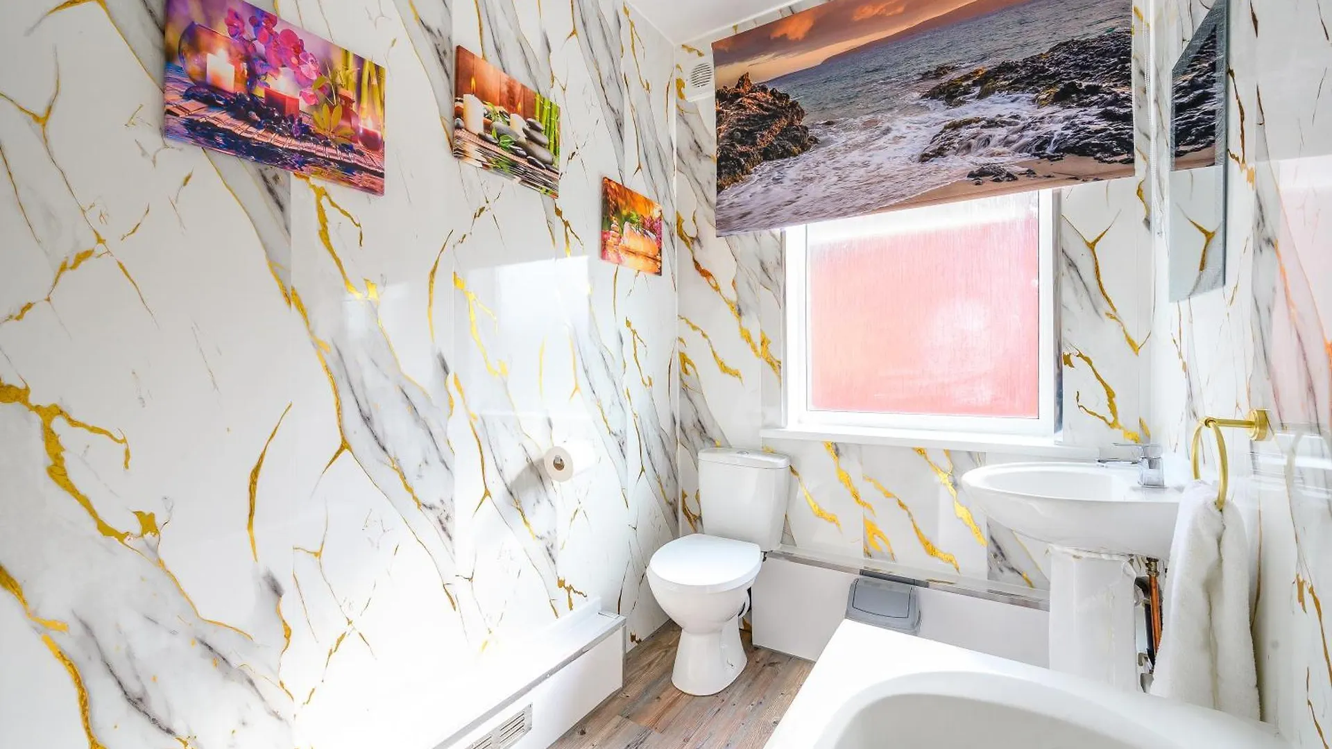 -Re15Cfa- For Relaxed And Cosy Stay With Free Parking ليدز بيت ضيافة