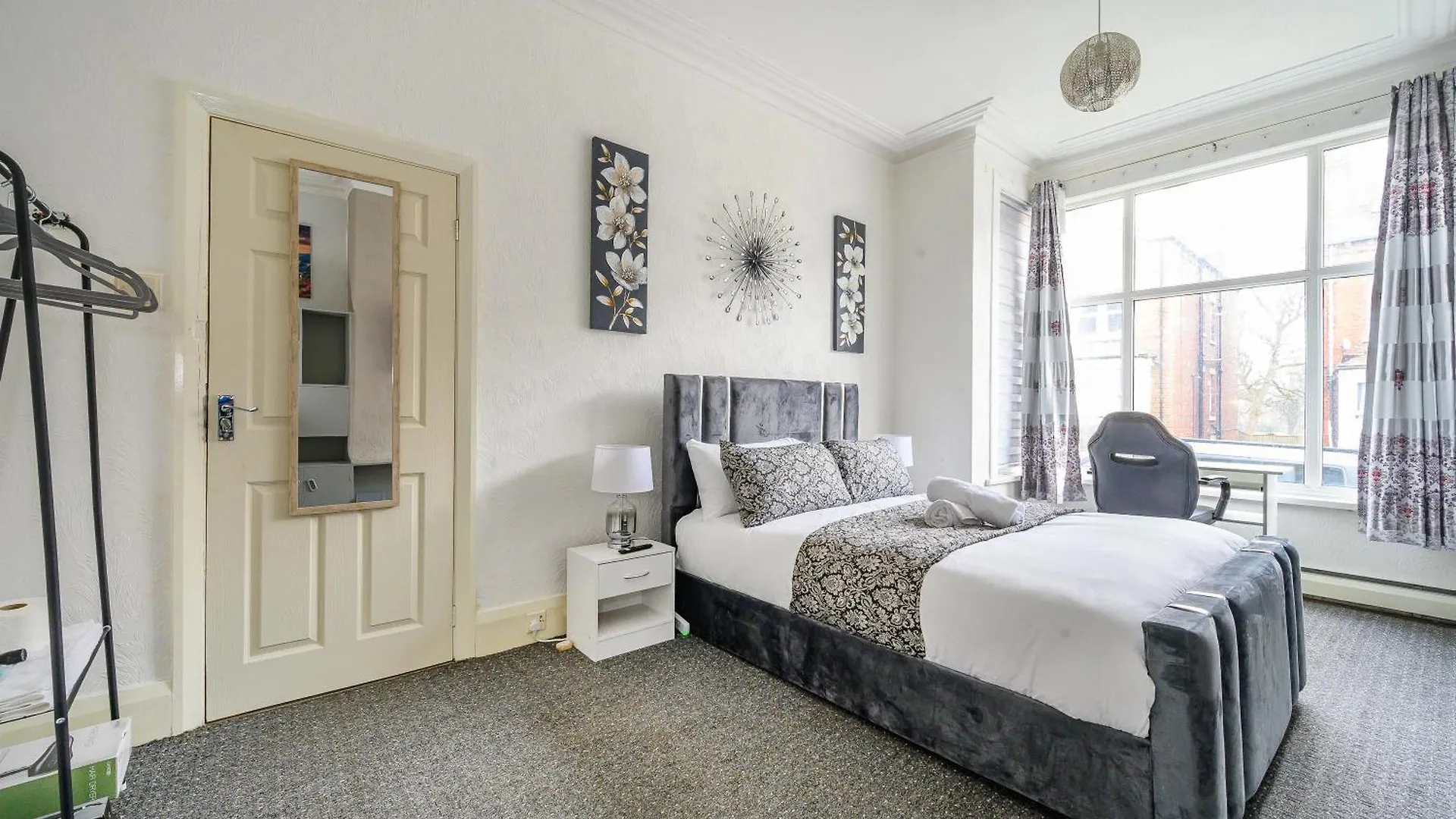 بيت ضيافة -Re15Cfa- For Relaxed And Cosy Stay With Free Parking ليدز